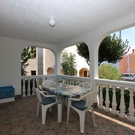 Apartment 17 Silo (Krk)